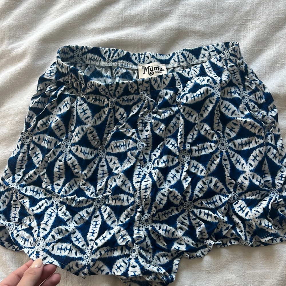 Show me your mumu flowy shorts